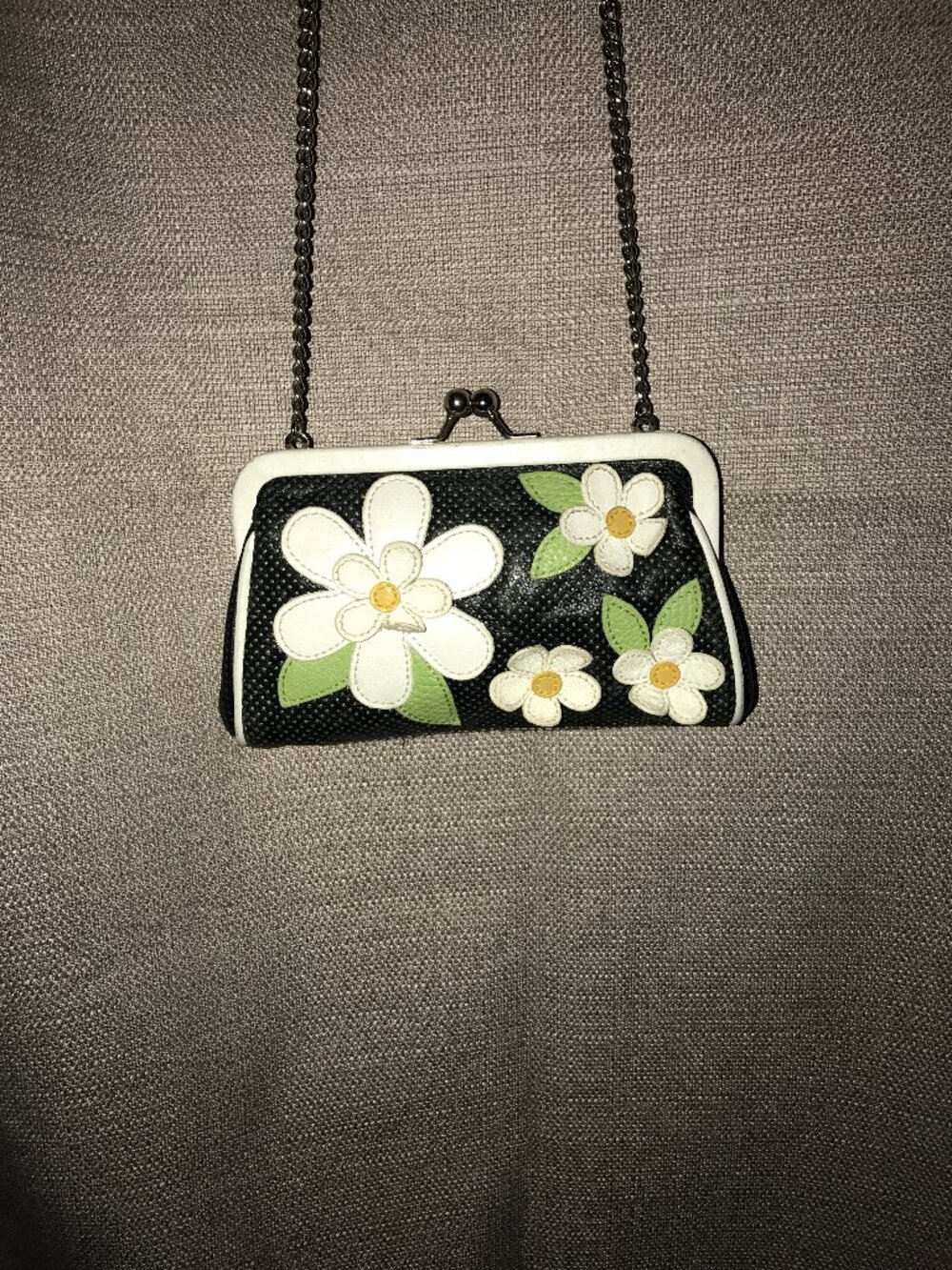 Vintage 60s Isabella Fiore Daisy Kisslock 2-Way Purse Bag